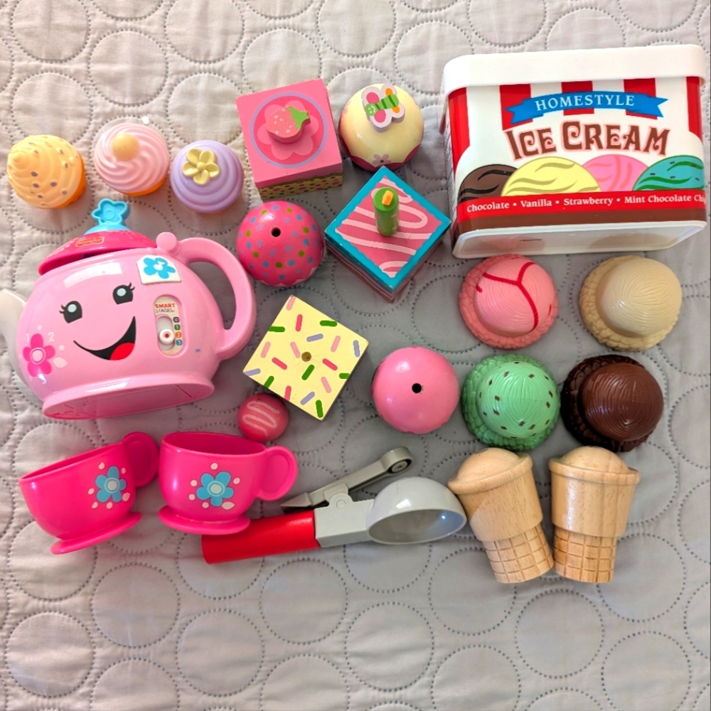 Cupcakes and ice cream toy set 🍨🍦